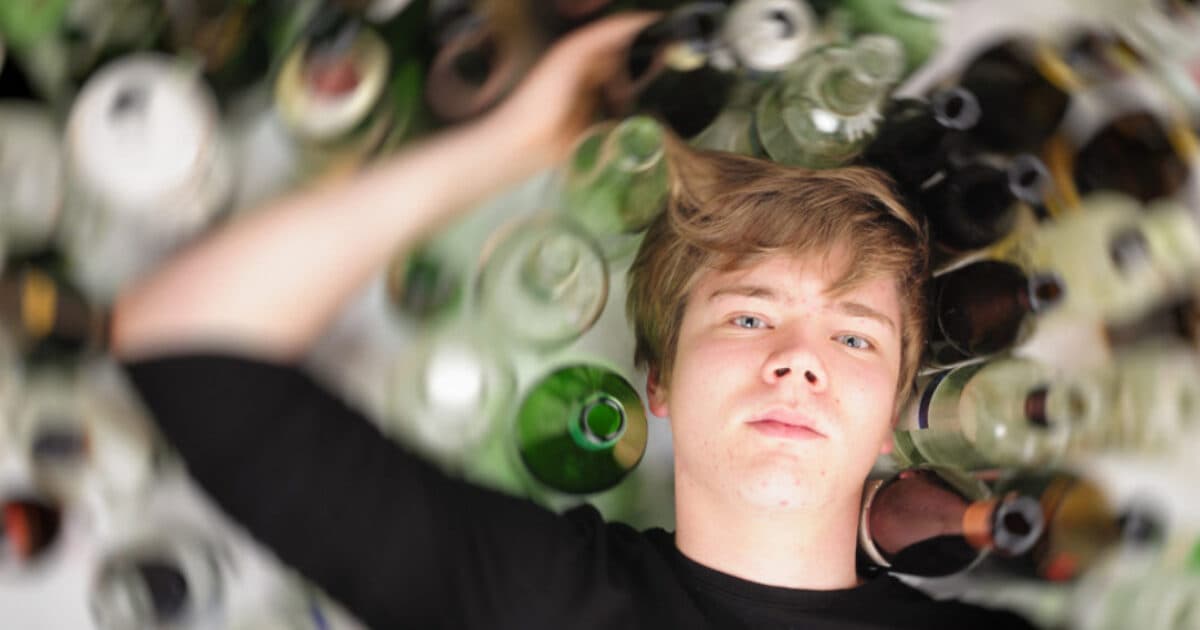Schoolchildren still smoke, drink and use cannabis just as often as in 2017