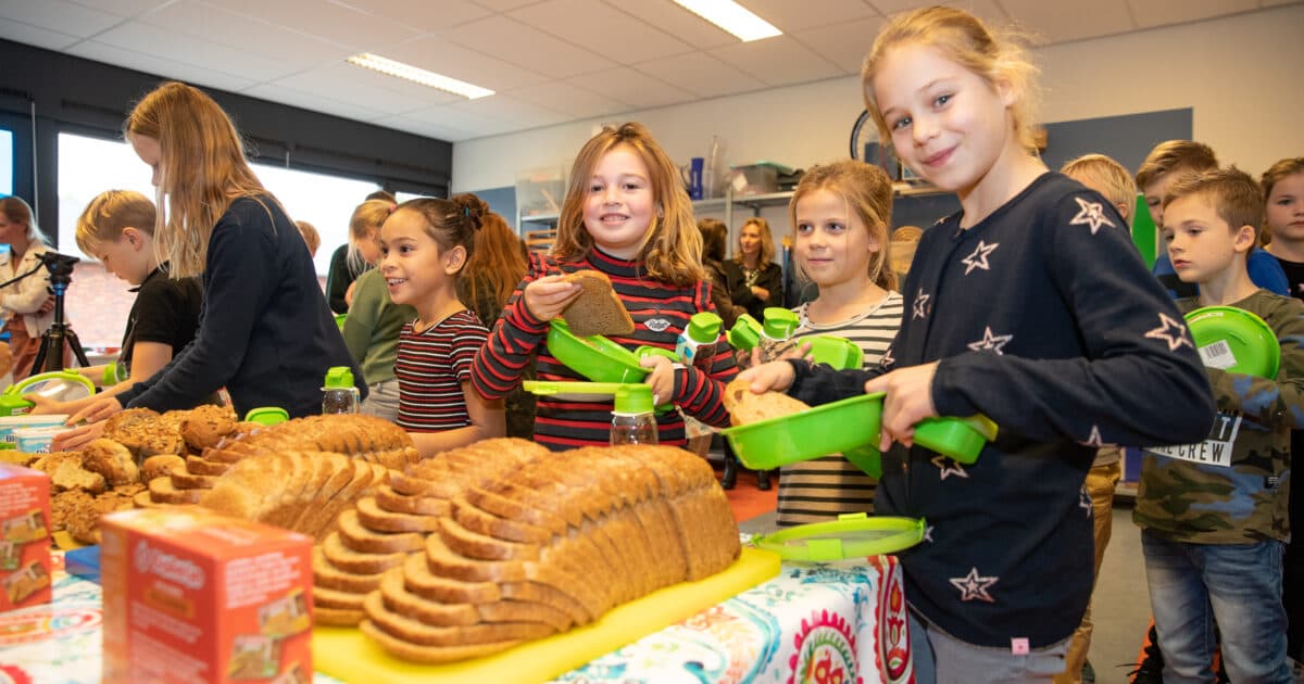 ‘A healthy school lunch in practice’