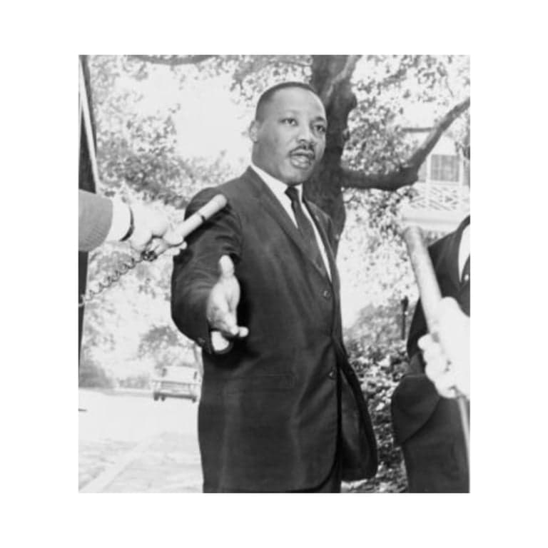 Elementary school Lesson Idea | Martin Luther King, Jr. and Me: Identifying With a Hero