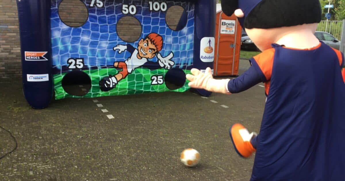 Special Heroes is looking for crew members for the ‘Vita On Tour Football Battle’