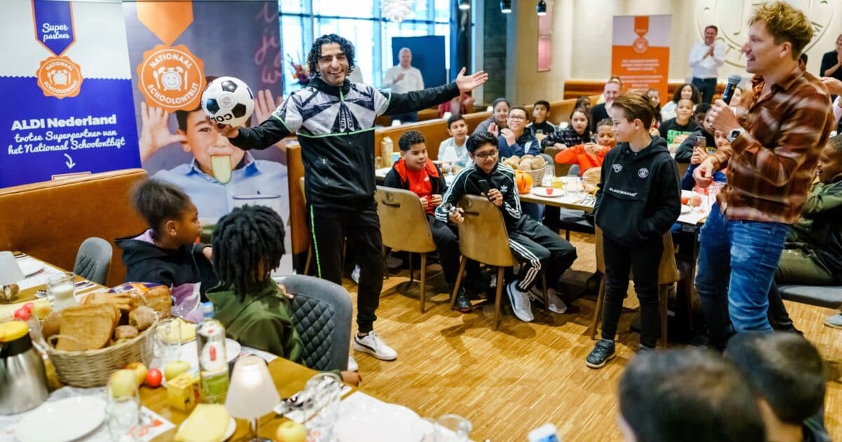 Half a million children enjoy a healthy breakfast during National School Breakfast Week