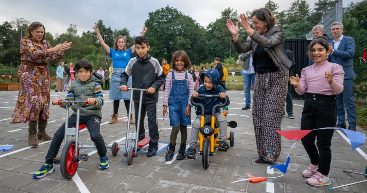 Primary School Wereldkids Albatros in Zeist wins ANWB Traffic Square
