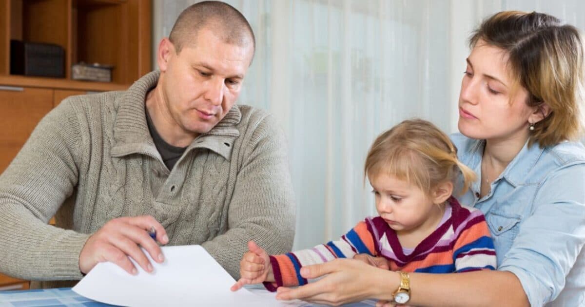 One third of primary school children live in a stressful home situation