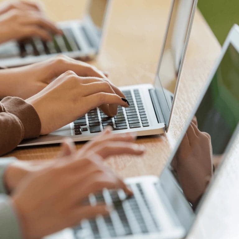 Elementary school Webinar | The Screen Time Debate: Myths vs. Facts