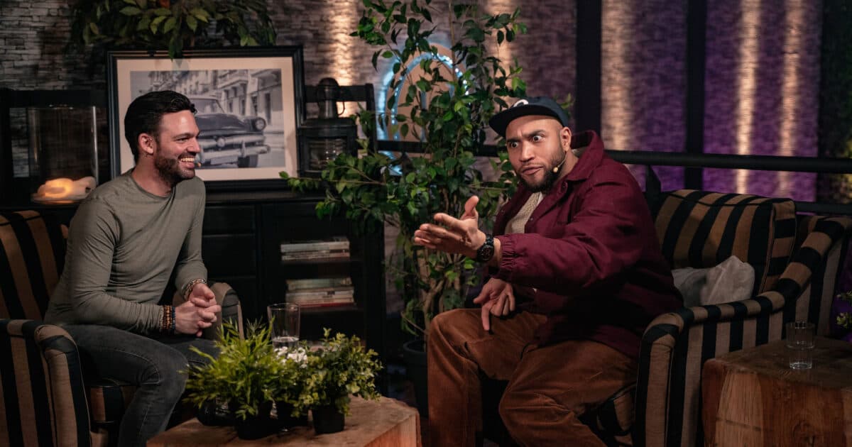 Edson da Graça talks about debt on Social Talk
