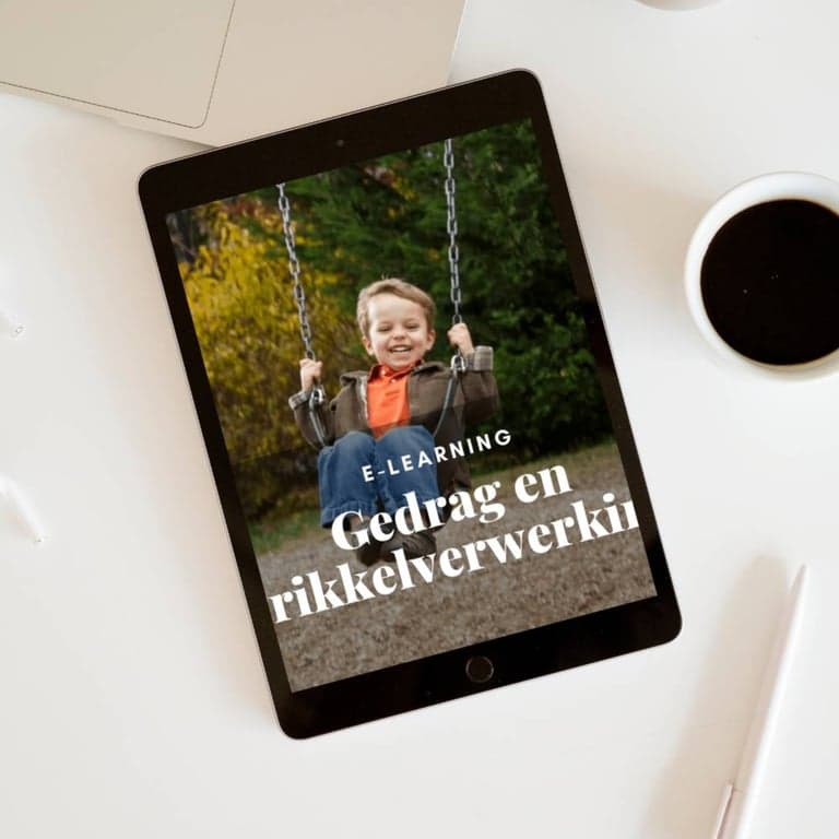 Elementary school E-learning | Appropriate Support for the Behavior of Stimulus-Sensitive Children