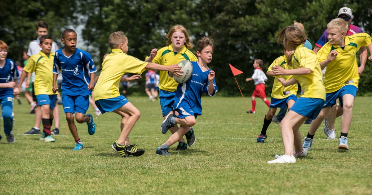 Glos Educatief publishes magazine to mark 10 years of JOGG in Dordrecht