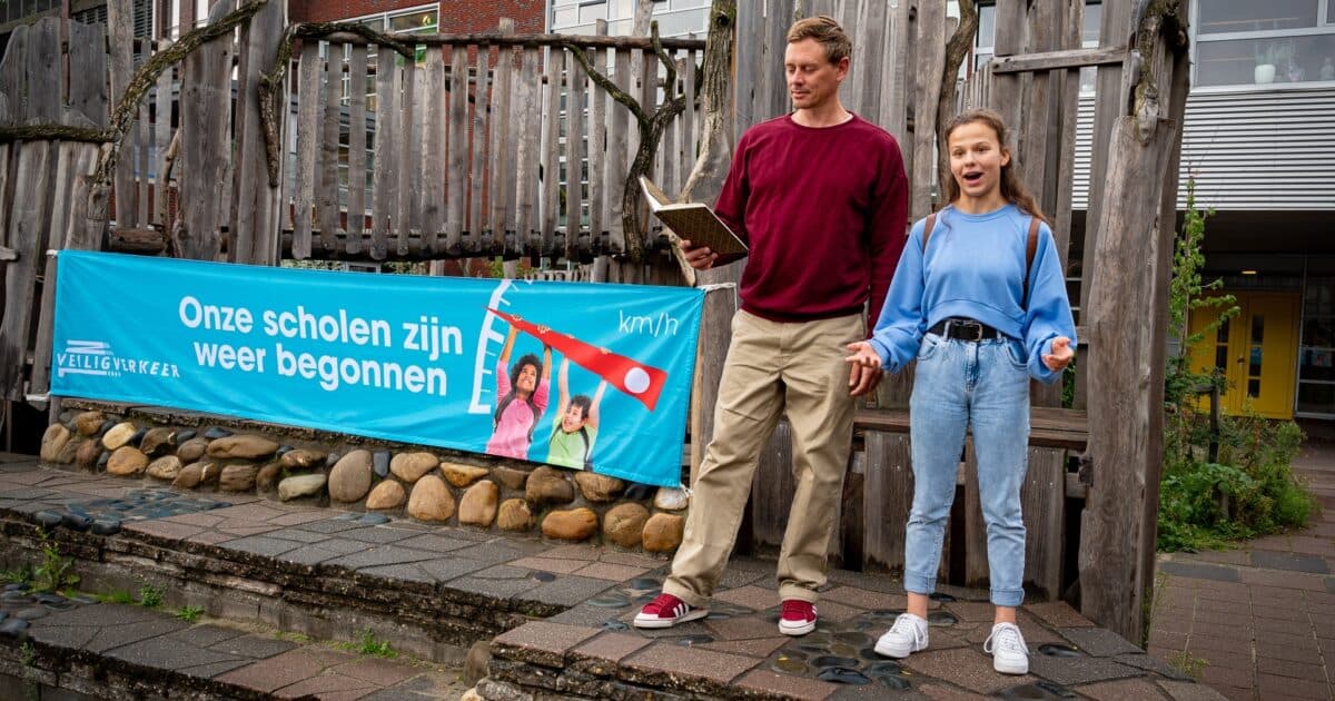 Launch VVN campaign ‘Our schools have started again’
