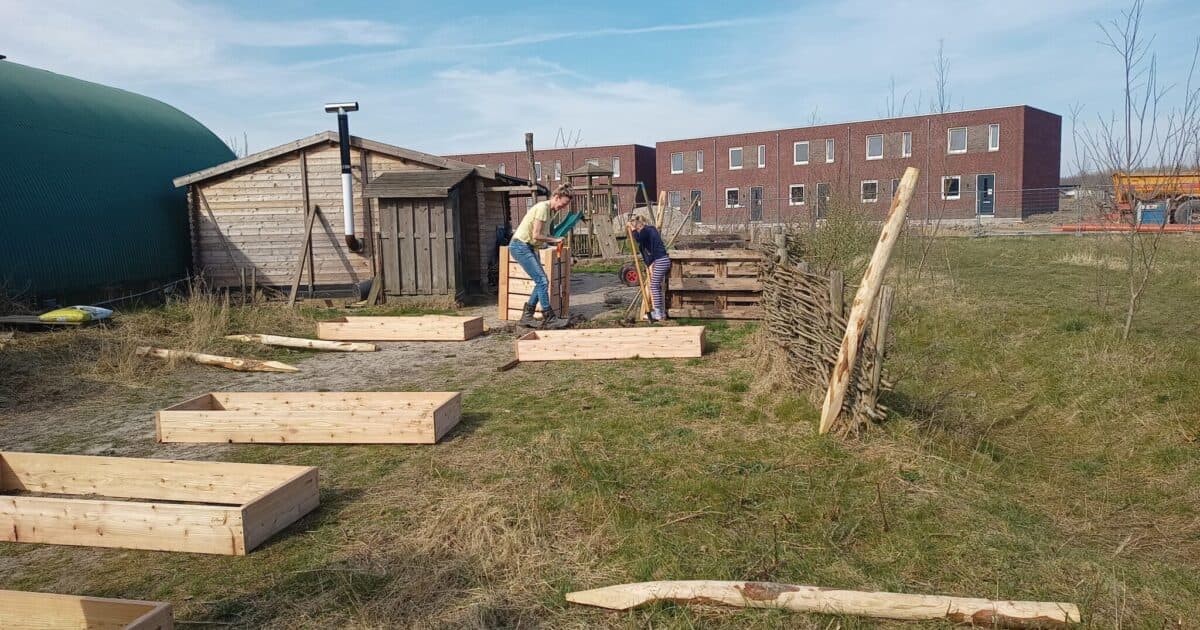 First school garden created according to the IVN School Garden Approach