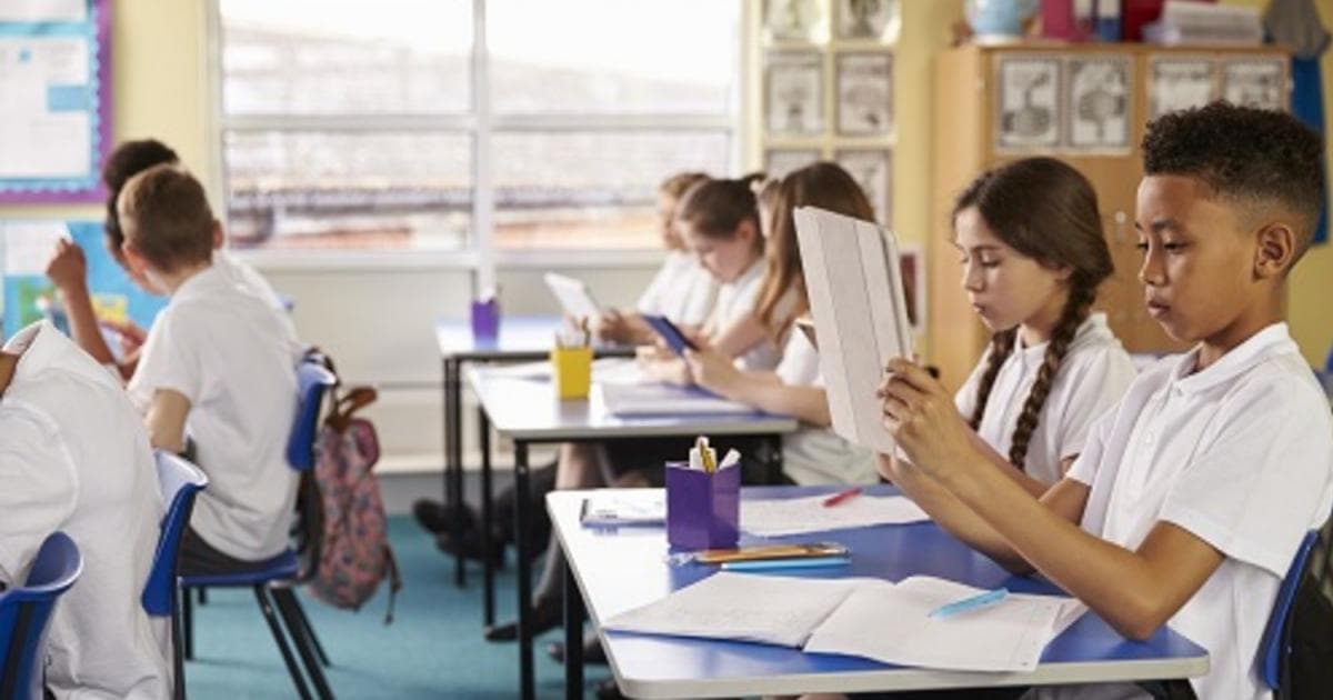 Knowing Your Reader: Adapting Teaching to Improve Curriculum Access and Outcomes