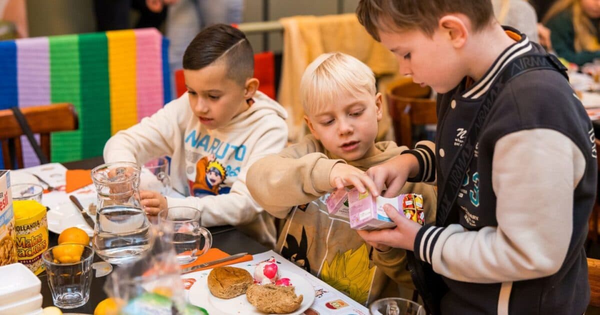 RIVM awards National School Breakfast ‘Well Described’ recognition’