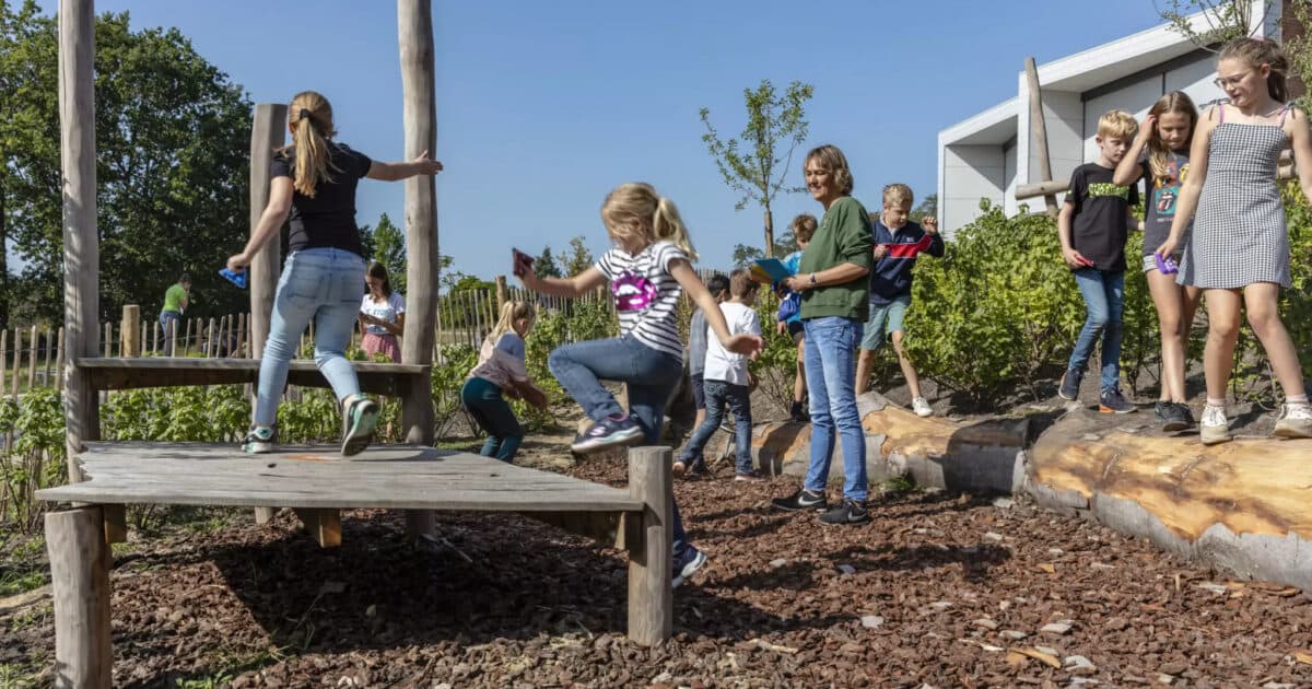 Scientists on the importance of green schoolyards for children and nature