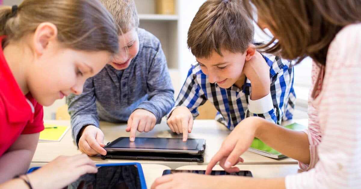 Primary school Rehoboth focuses on media literacy throughout the year
